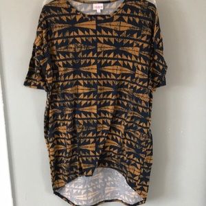 Lularoe Irma shirt